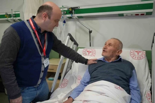 Dünyada 18’nci, Türkiye’de ilk: 4 yaprakçıklı aort kapağına TAVİ operasyonu
