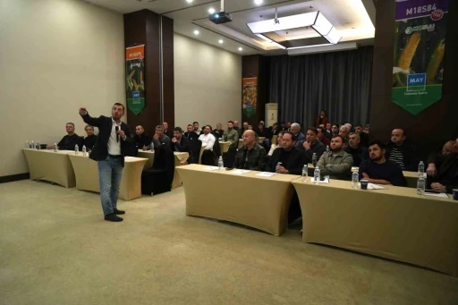 D&uuml;nyanın d&ouml;rt bir yanına tohum ihra&ccedil; eden firmadan Samsun&rsquo;da &ccedil;ift&ccedil;ilere eğitim
