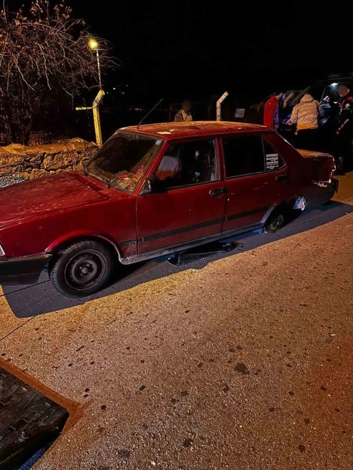 ‘Dur’ ihtarına uymayan ehliyetsiz sürücüye 79 bin TL ceza
