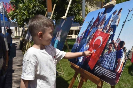 Dursunbey&rsquo;de İHA&rsquo;nın 15 Temmuz sergisi a&ccedil;ıldı
