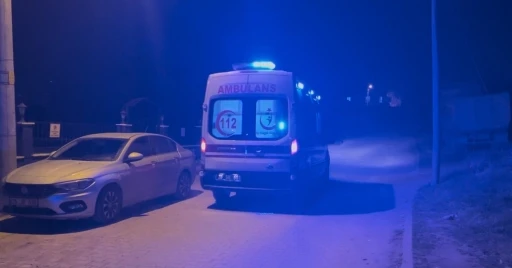 D&uuml;şen kadının &ouml;ld&uuml;ğ&uuml;nden korkan yakınları ekipleri harekete ge&ccedil;irdi: Ger&ccedil;ek sonradan anlaşıldı
