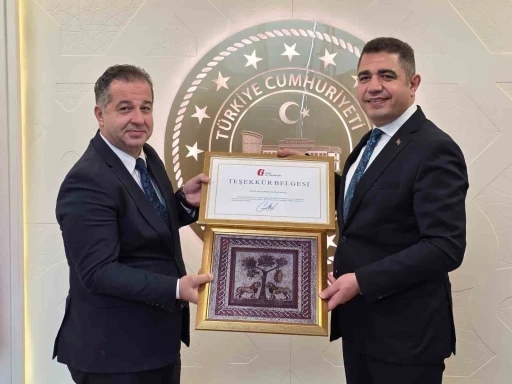 D&uuml;zce Belediyesi şirketi vergi rekortmenleri arasında
