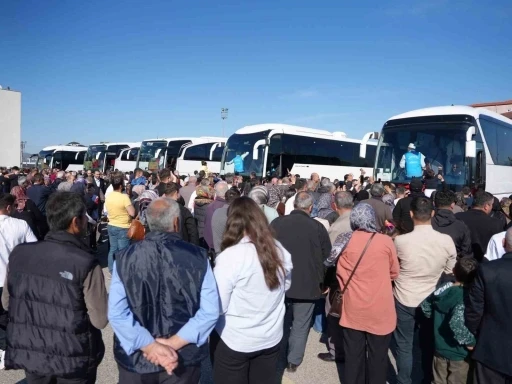 D&uuml;zce&rsquo;de 191 hacı adayı dualarla uğurlandı
