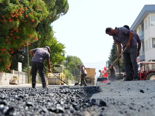 D&uuml;zce&rsquo;de 4 bin 379 metre yeni yol a&ccedil;ıldı
