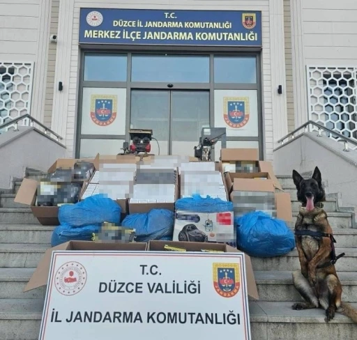 D&uuml;zce&rsquo;de 47 bin 200&rsquo;&uuml; dolu 130 bin makaron ele ge&ccedil;irildi
