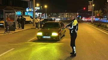 D&uuml;zce&rsquo;de ara&ccedil;lara ışık donanımı denetimi
