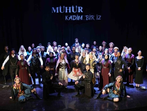 D&uuml;zce&rsquo;de "M&uuml;h&uuml;r: Kadim Bir İz" g&ouml;sterisi b&uuml;y&uuml;k beğeni topladı
