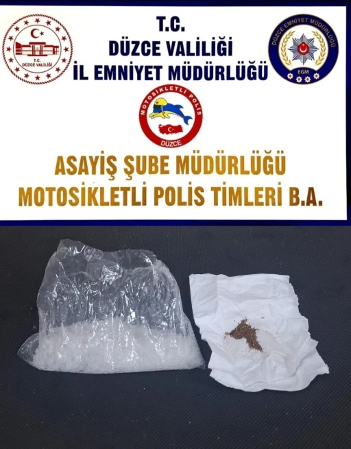 D&uuml;zce&rsquo;de uyuşturucu ile m&uuml;cadele s&uuml;r&uuml;yor

