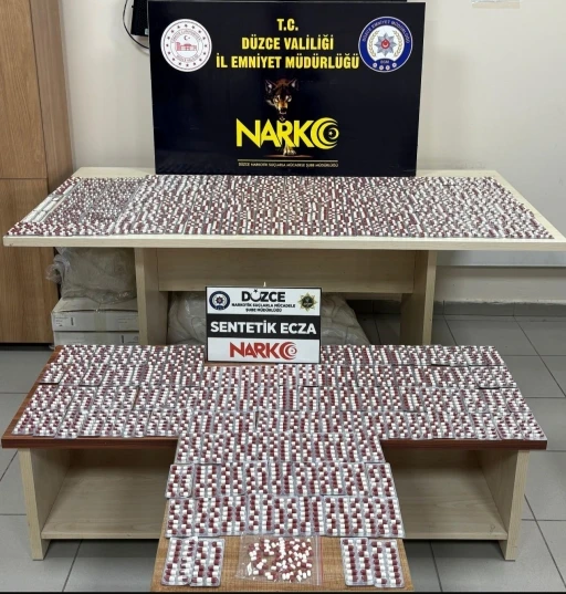 D&uuml;zce&rsquo;de uyuşturucu operasyonu
