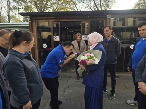 Düzce İl Milli Eğitim Müdürü’nden Kusursuz Kafe’ye ziyaret
