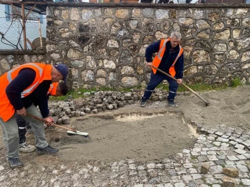 D&uuml;zce&rsquo;nin 63 mahallesinde &ccedil;alışma y&uuml;r&uuml;t&uuml;l&uuml;yor
