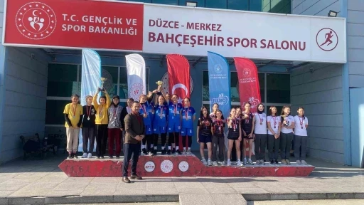 Düzce’nin en hızlıları yarıştı
