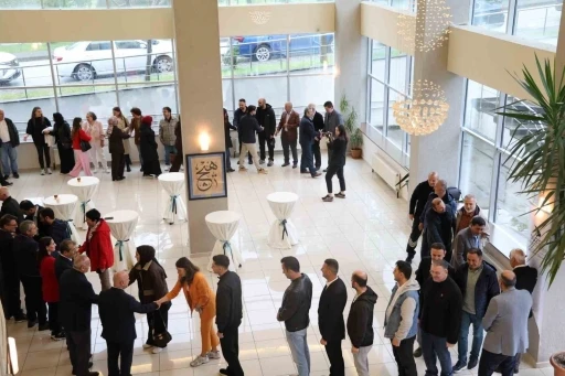 D&uuml;zce &Uuml;niversitesi&rsquo;nde bayramlaştı
