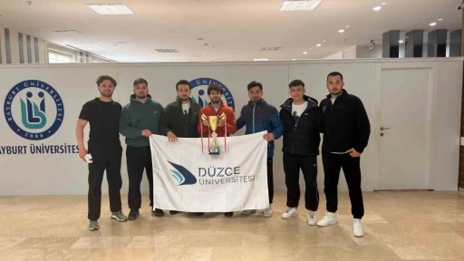 D&uuml;zce &Uuml;niversitesi Rafting Takımı T&uuml;rkiye Şampiyonu oldu

