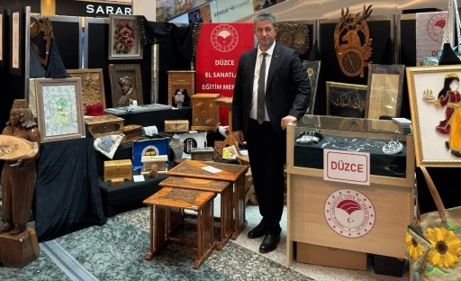 D&uuml;zce&rsquo;yi el emeği &uuml;r&uuml;nlerle Ankara&rsquo;da temsil ettiler
