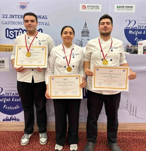 (D&uuml;zeltme) &lsquo;BAU Gastronomi&rsquo; &ouml;ğrencilerine 2 altın madalya
