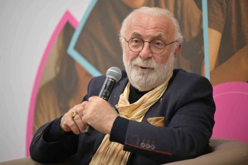 Ebru sanatının ustası sanatseverlerle buluşacak
