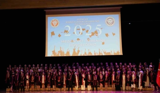 EBYÜ Tıp Fakültesi 12. mezunlarını coşkuyla uğurladı
