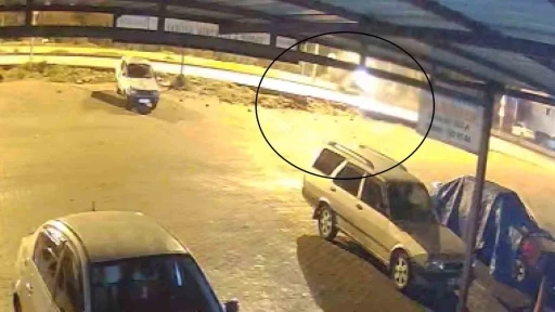 Ece bebeğin can verdiği kaza g&uuml;venlik kamerasında
