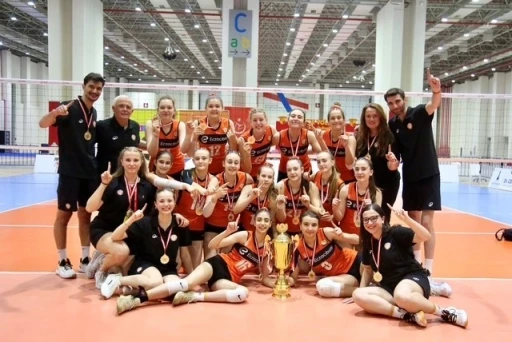 Eczacıbaşı Spor Kulübü’nün altyapı takımlarından 2024-2025 sezonunda önemli başarılar
