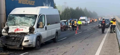Edirne’de 10 araçlı zincirleme kaza: 5 yaralı
