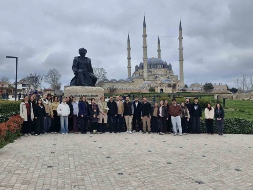 Edirne&rsquo;de gen&ccedil; mimar adayları Mimar Sinan&rsquo;ın izinde
