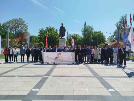 Edirne&rsquo;de Gen&ccedil;lik Haftası etkinlikleri renkli g&ouml;r&uuml;nt&uuml;lere sahne oldu
