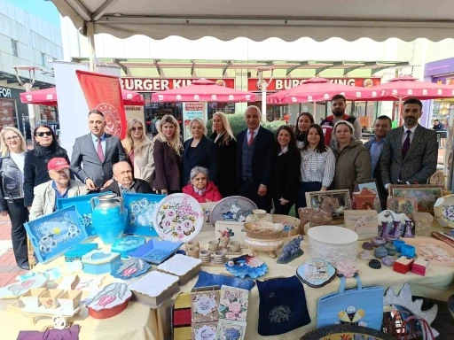 Edirne&rsquo;de huzurevi sakinlerinden el emeği g&ouml;z nuru sergi
