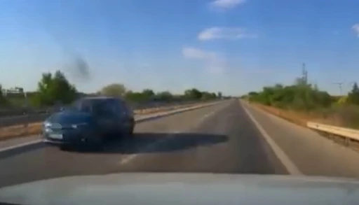 Edirne&rsquo;de ters y&ouml;nde ilerleyen otomobil trafikte tehlike sa&ccedil;tı
