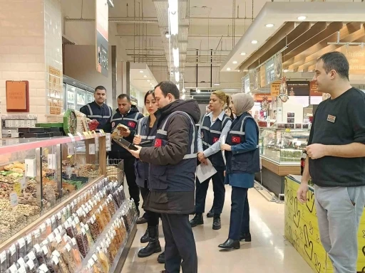 Edirne&rsquo;de Ticaret Bakanlığı ekipleri sahada: Ramazan &ouml;ncesi işletmeler mercek altında
