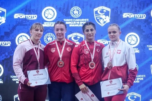 Edirneli sporcudan 3 günde 2 altın madalya
