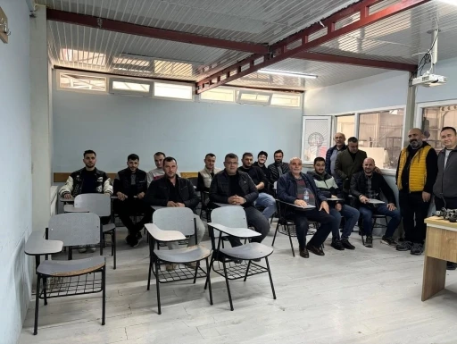 Edremit’te egzoz emisyon ölçüm elemanı kursu tamamlandı
