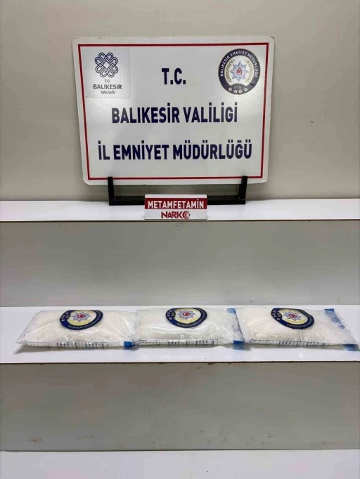 Edremit’te narkotik operasyonlarında 7 kişi tutuklandı
