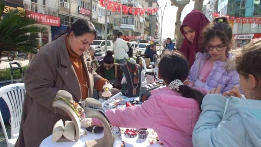 Edremit&rsquo;te Sevgi Panayırı ilgi g&ouml;rd&uuml;
