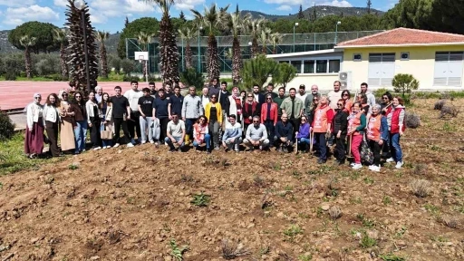 Edremit&rsquo;te toprağa değer katan dokunuş
