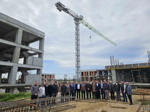 Edremit ve Havran’da sağlık yatırımları hız kazandı
