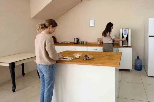 Efeler Belediyesi&rsquo;nin misafirhanesi bir yılda bini aşkın kadına yuva oldu
