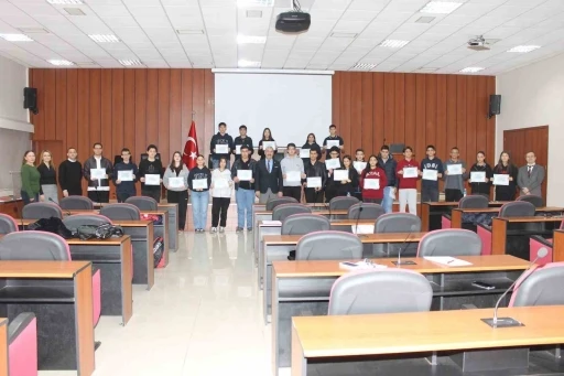 Efeler’de öğrenci meclisi yeni döneme başladı
