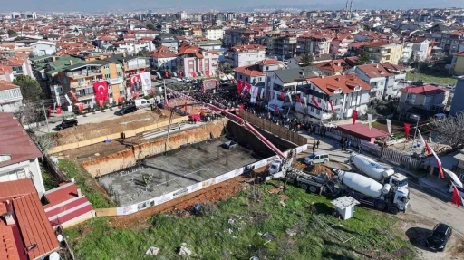 Egekent Karaman G&uuml;neşli G&uuml;nler &Ccedil;ocuk Gelişim Merkezinin temel atma t&ouml;reni d&uuml;zenlendi
