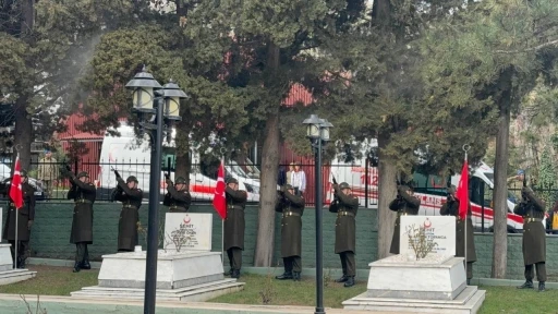 Eğirdir&rsquo;de &Ccedil;anakkale Zaferi gururla kutlandı, şehitler dualarla anıldı
