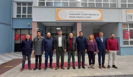 Eğitim Bir-Sen&rsquo;den Yunusemre&rsquo;de eğitim &ccedil;alışanlarıyla istişare
