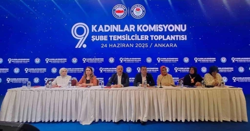Eğitim-Bir-Sen Kadın Komisyonu &quot;Aile Dostu Politikalar&quot; gündemiyle toplandı
