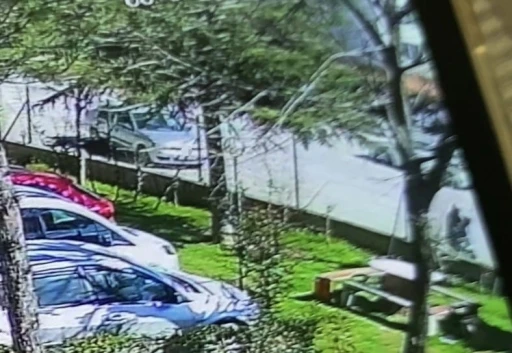 El freni &ccedil;ekilmeyen otomobil faciaya sebep oldu: 1 &ouml;l&uuml;, 2 ağır yaralı
