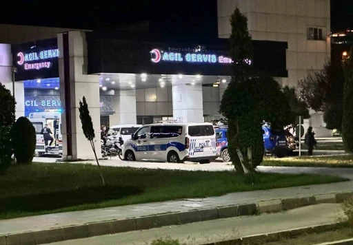 Elazığ&rsquo;da bı&ccedil;aklanan 16 yaşındaki &ccedil;ocuk hayatını kaybetti

