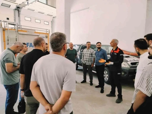 Elazığ&rsquo;da enkazda arama kurtarma eğitimleri
