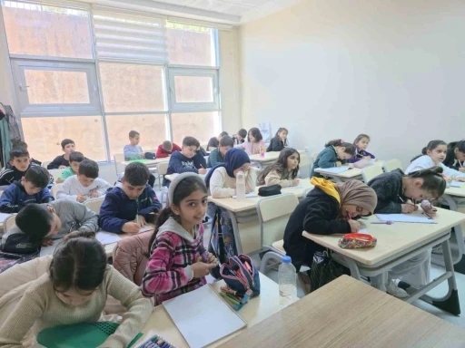 Elazığ&rsquo;da gen&ccedil;lik merkezleri ile gelecek inşa ediliyor
