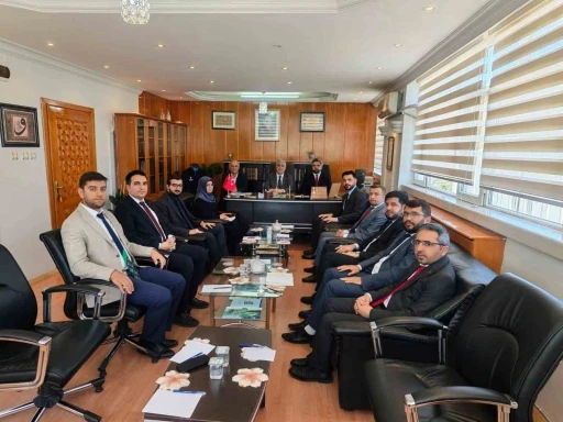 Elazığ&rsquo;da il&ccedil;e m&uuml;ft&uuml;leri bir araya geldi
