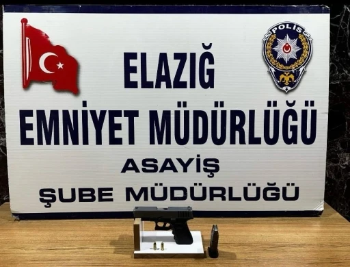 Elazığ’da kafede 2 kişiyi silahla yaralayan zanlı tutuklandı
