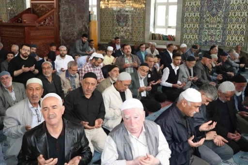 Elazığ’da Kur’an ziyafeti
