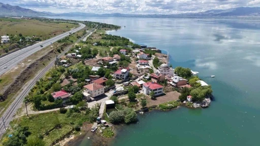 Elazığ&rsquo;da kuraklık alarmı veren nokta yeniden suya g&ouml;m&uuml;ld&uuml;
